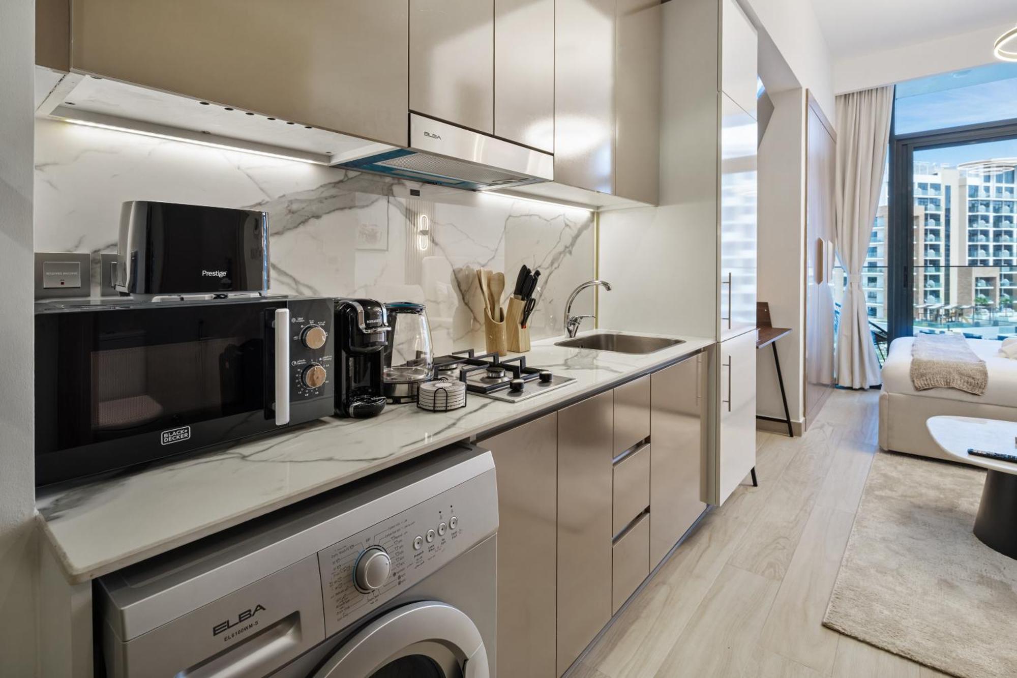 New Chic In Azizi Riviera One Apartment Dubai