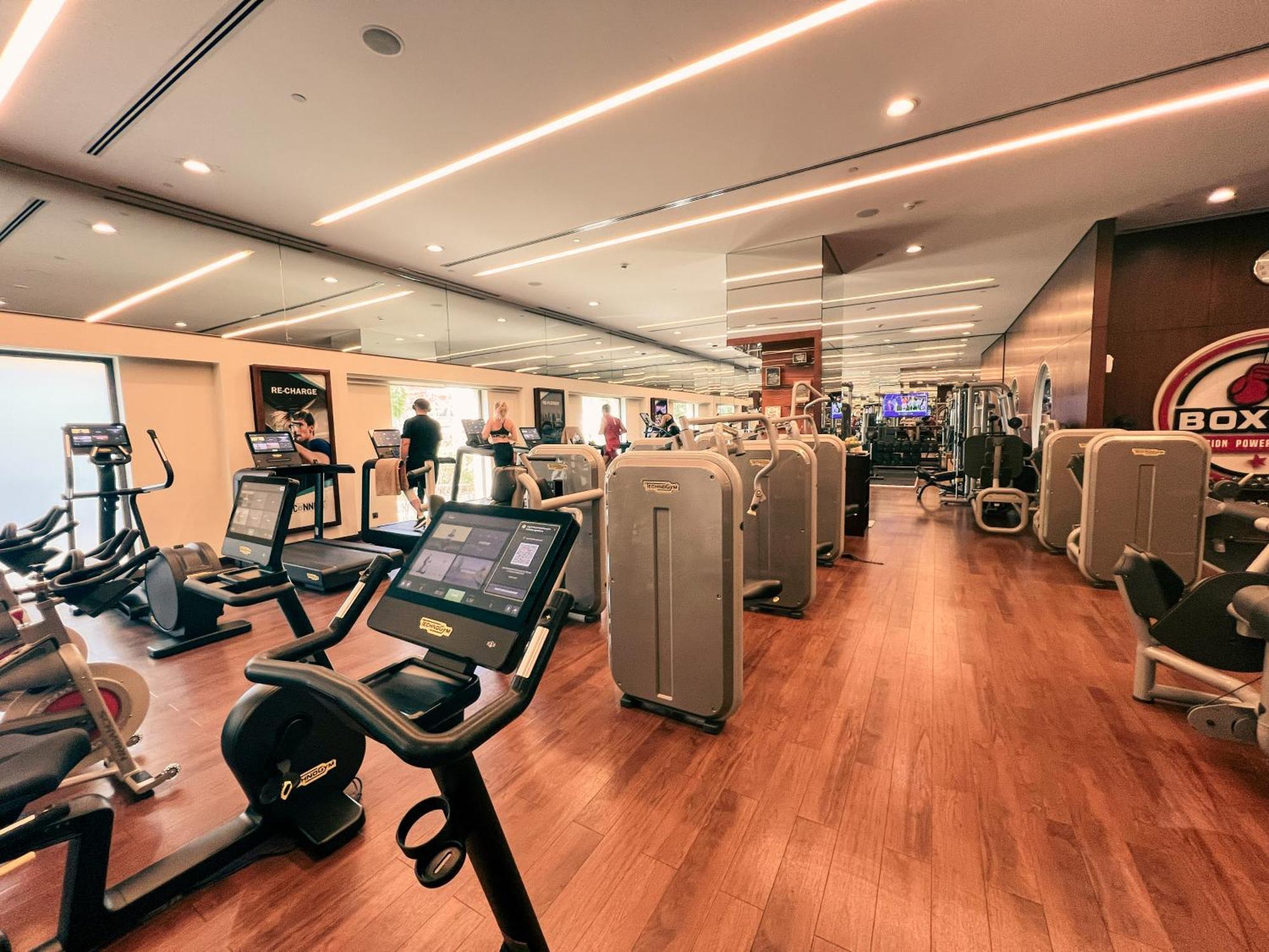 New Fairmont Private Club Access Palm Jumeirah Apartment *