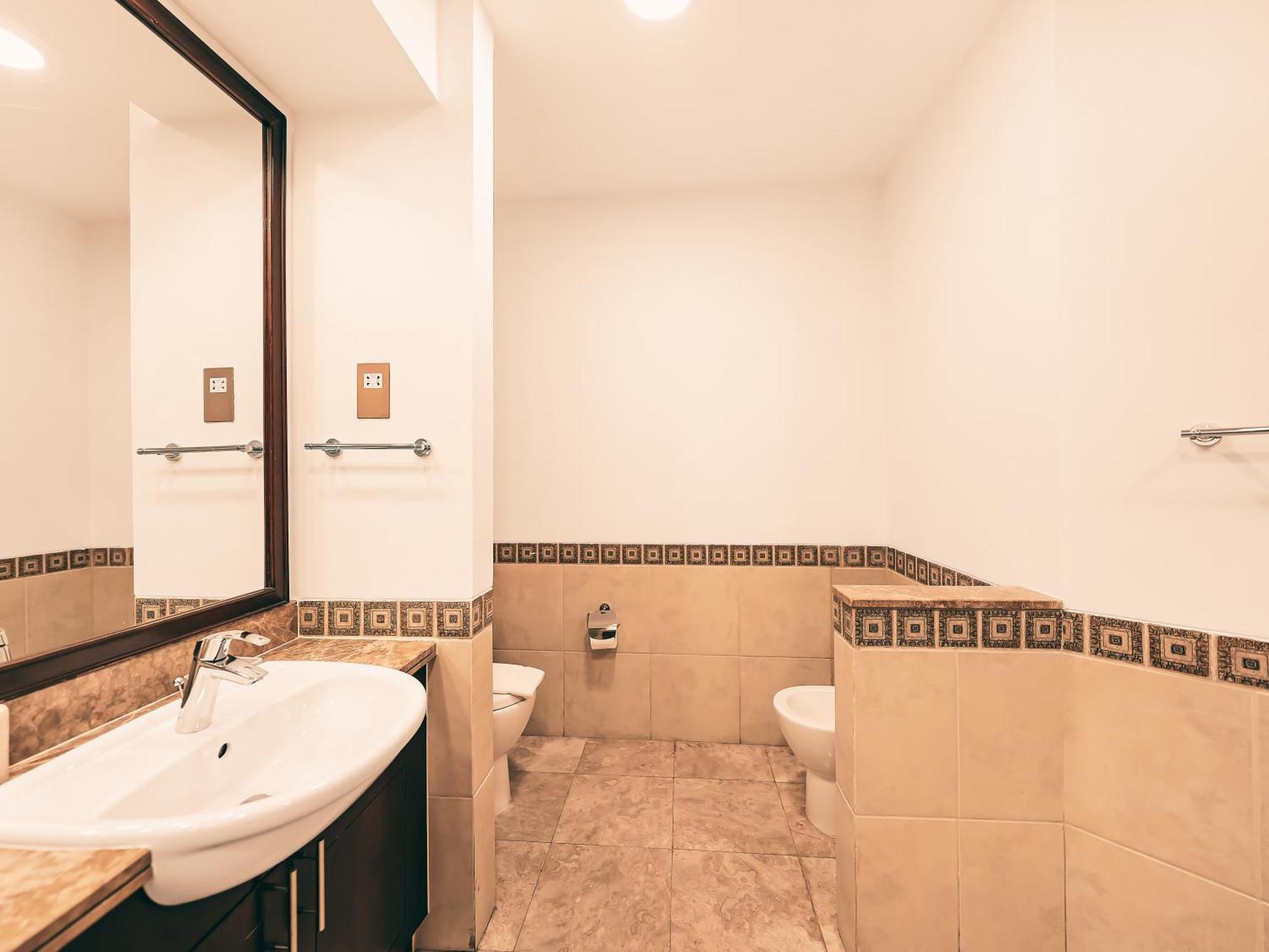 Apartment New Fairmont Private Club Access Palm Jumeirah Dubai