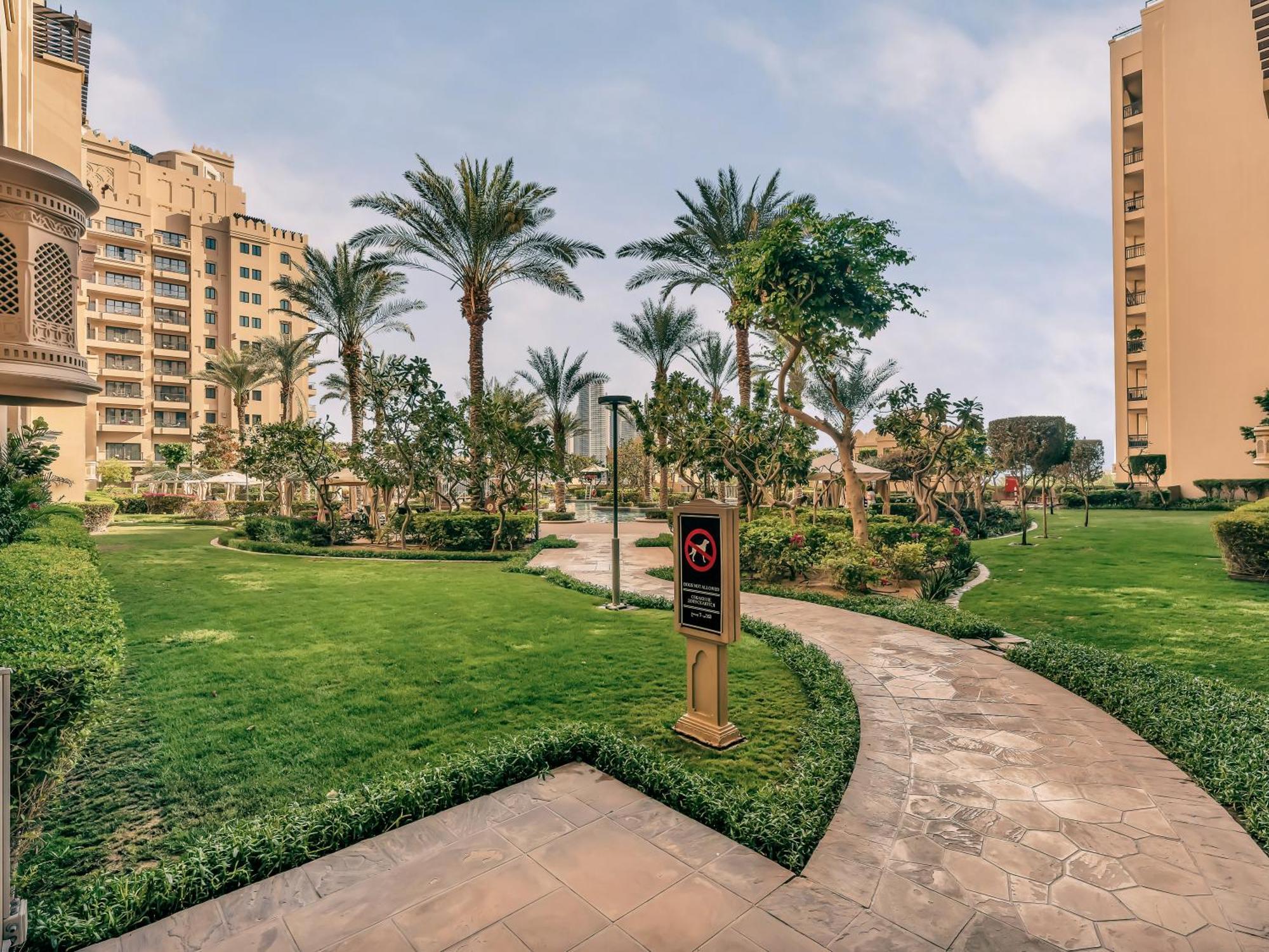 New Fairmont Private Club Access Palm Jumeirah Apartment *
