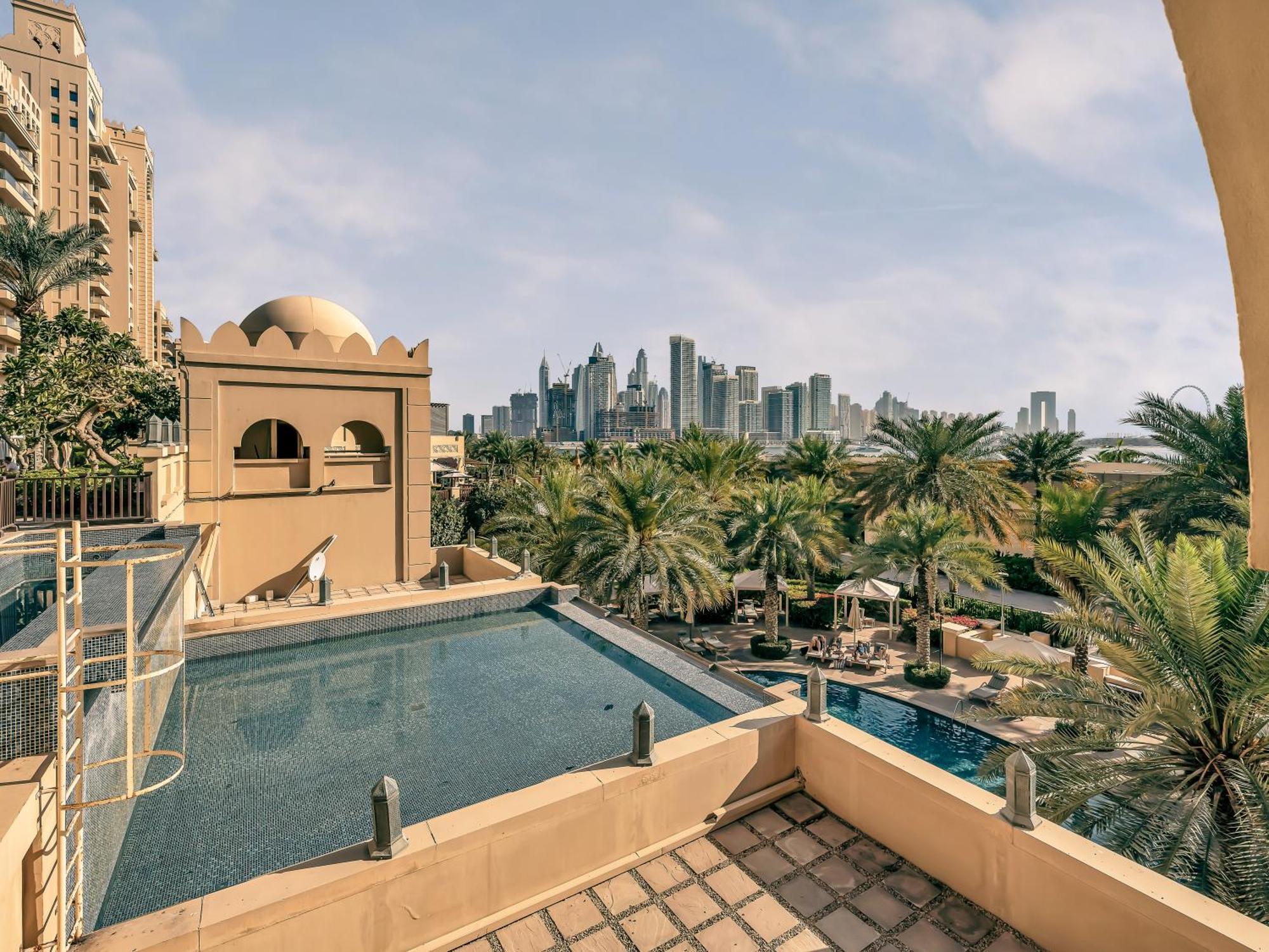New Fairmont Private Club Access Palm Jumeirah Apartment