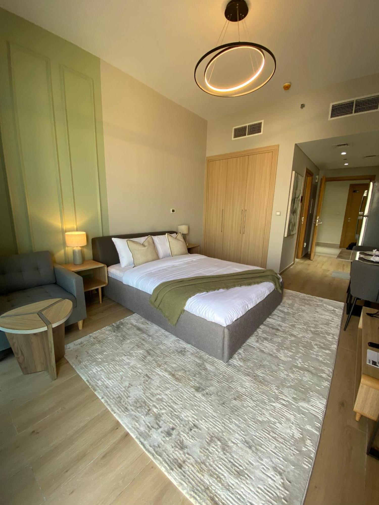 Apartment Furnished Next To Metro Dubai