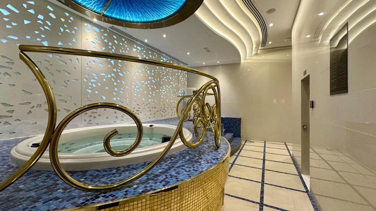 Apartment Exclusive 2br Escape With Marina Views In Damac Heights By Bhavan *