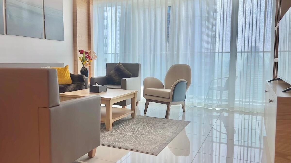 Apartment Exclusive 2br Escape With Marina Views In Damac Heights By Bhavan Dubai