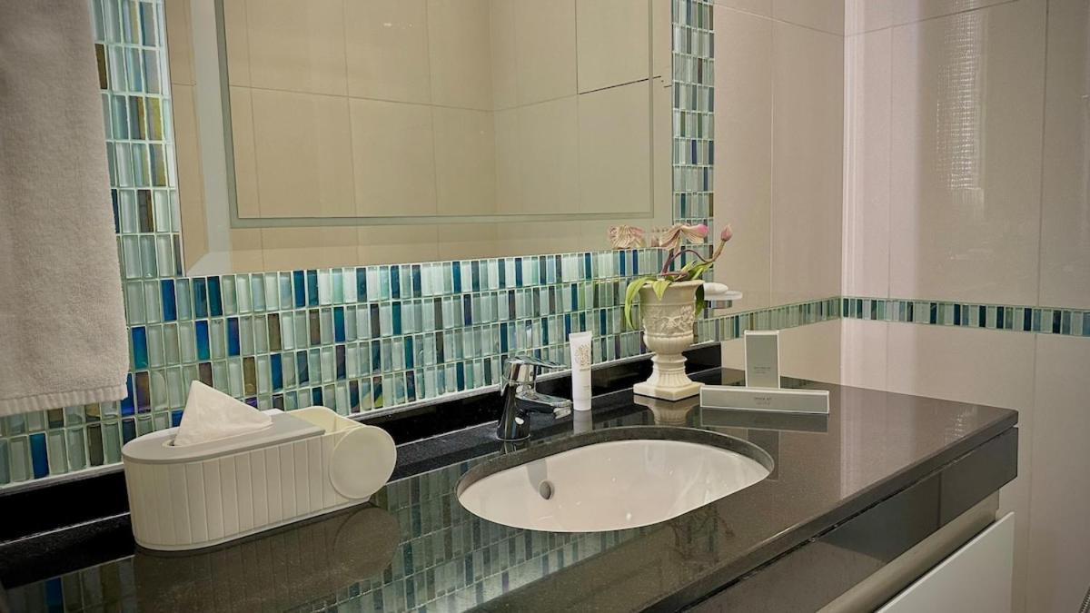Exclusive 2br Escape With Marina Views In Damac Heights By Bhavan Apartment Dubai