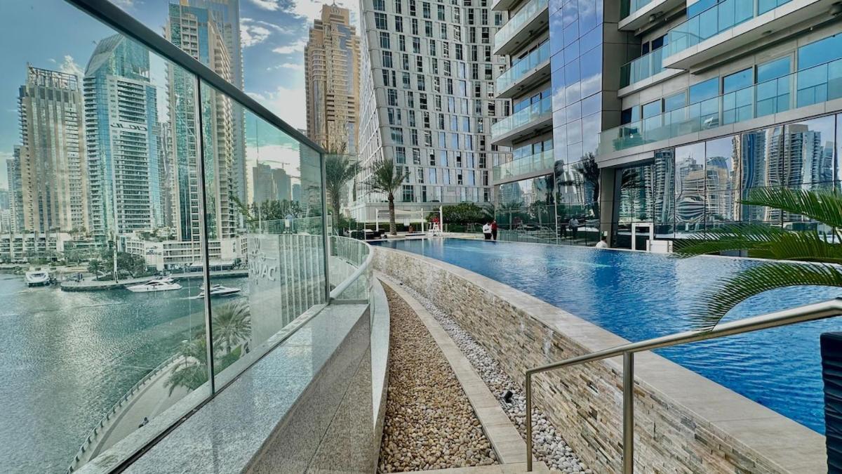 Apartment Exclusive 2br Escape With Marina Views In Damac Heights By Bhavan