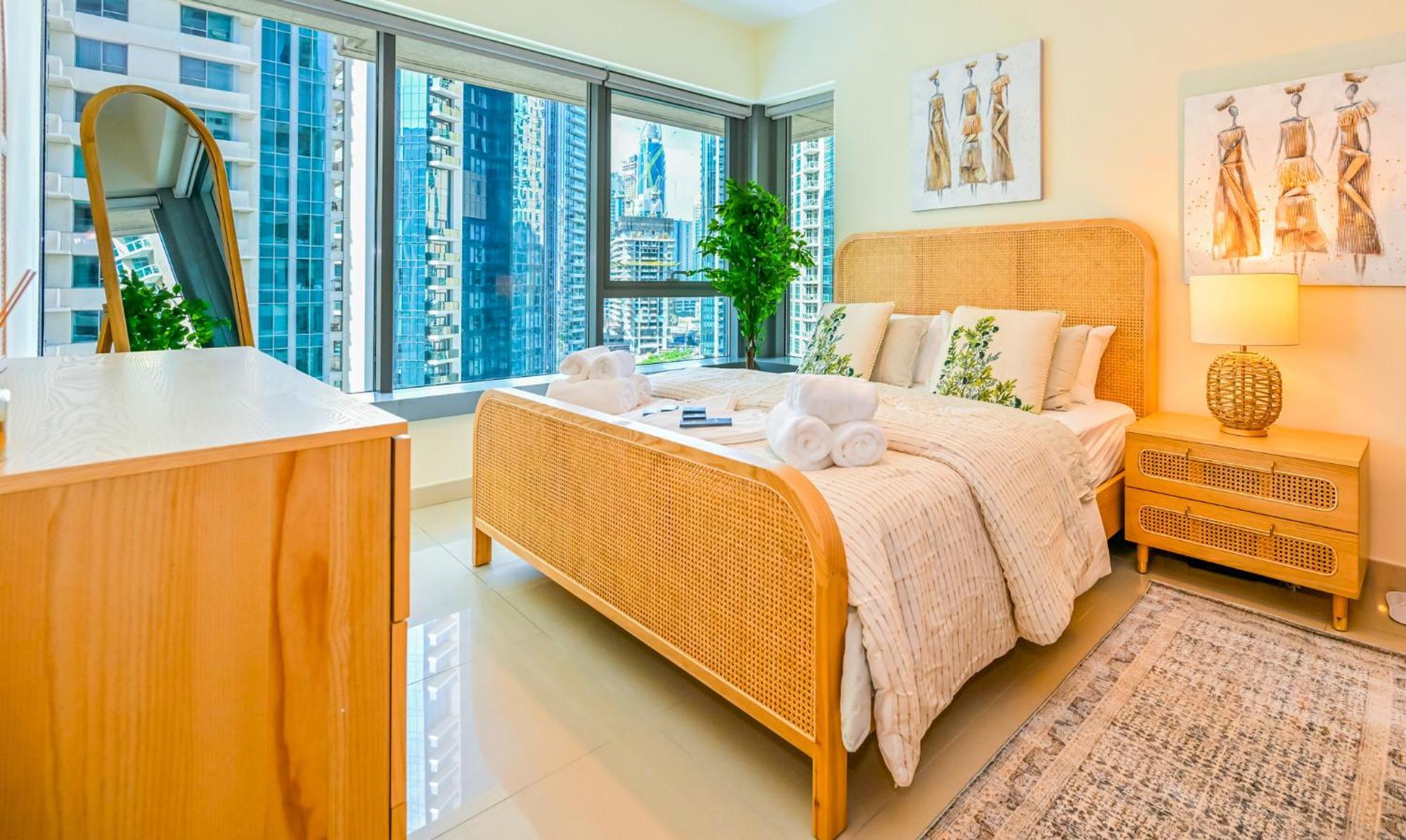 New 2br Stunning Burj & Fountain View Luxe Downtown Dubai