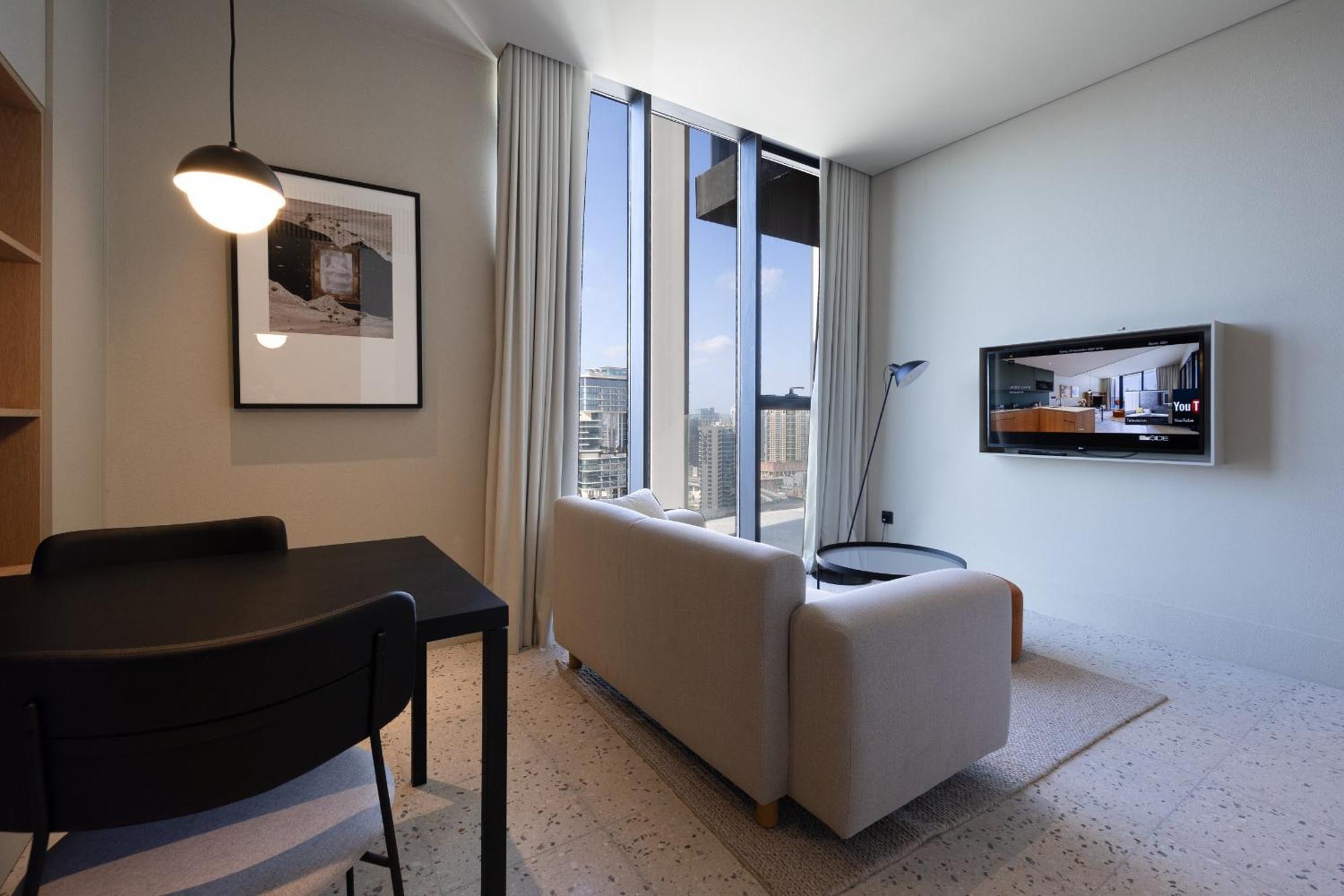 Modern At Upside Living With Burj Views - Business Travelers *