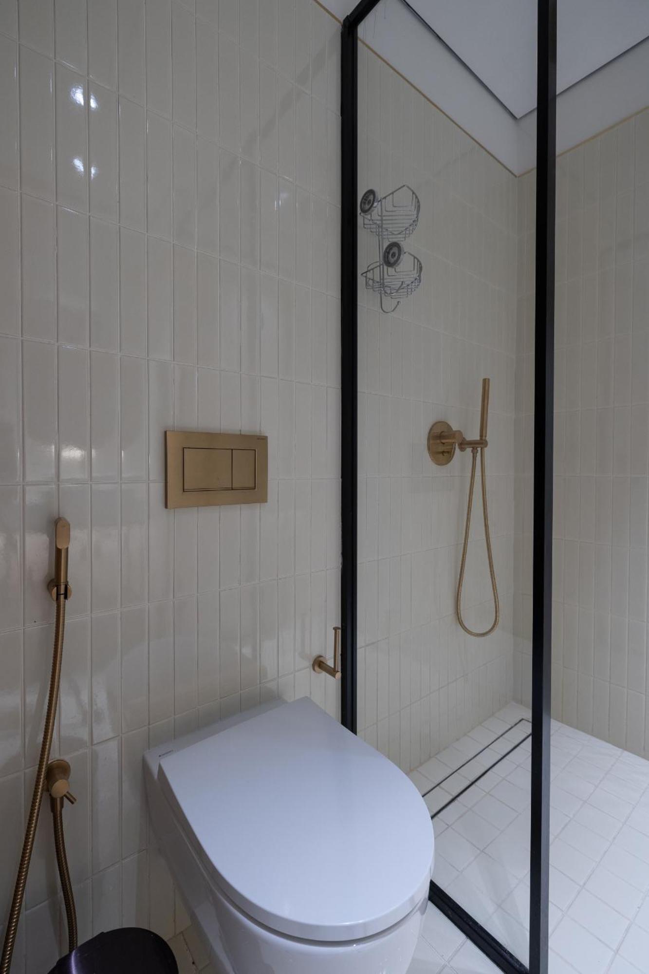 Modern At Upside Living With Burj Views - Business Travelers Apartment