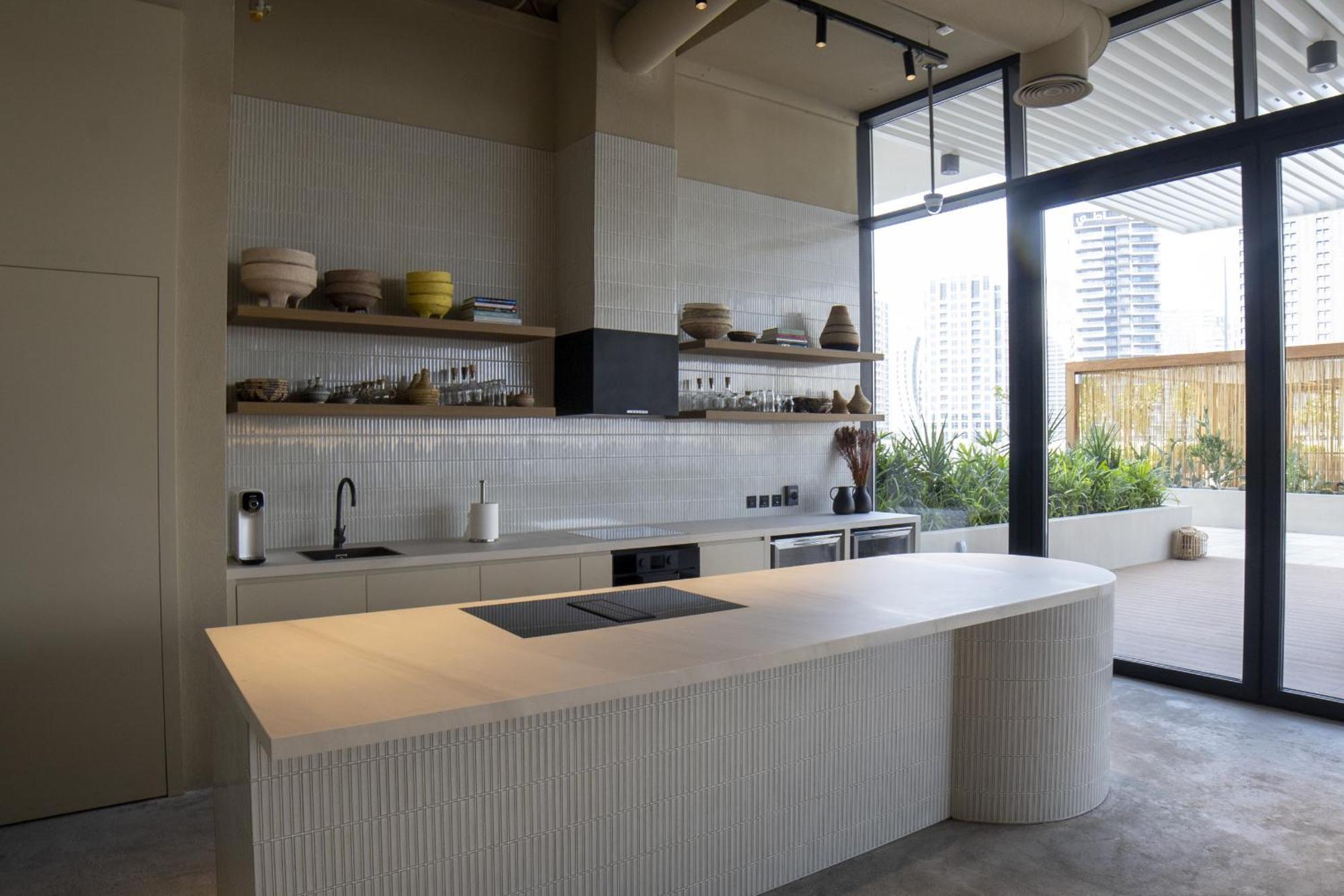 Apartment Modern At Upside Living With Burj Views - Business Travelers Dubai
