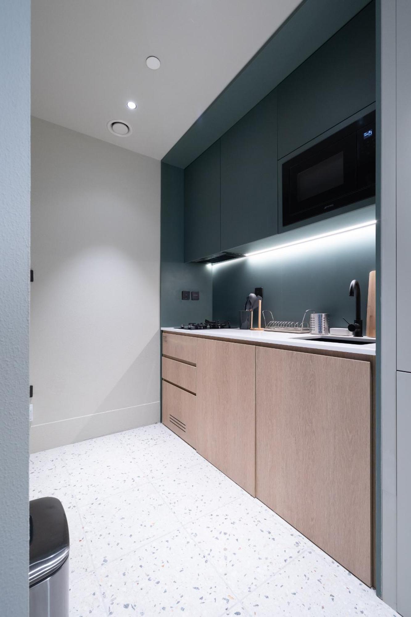 Apartment Modern At Upside Living With Burj Views - Business Travelers