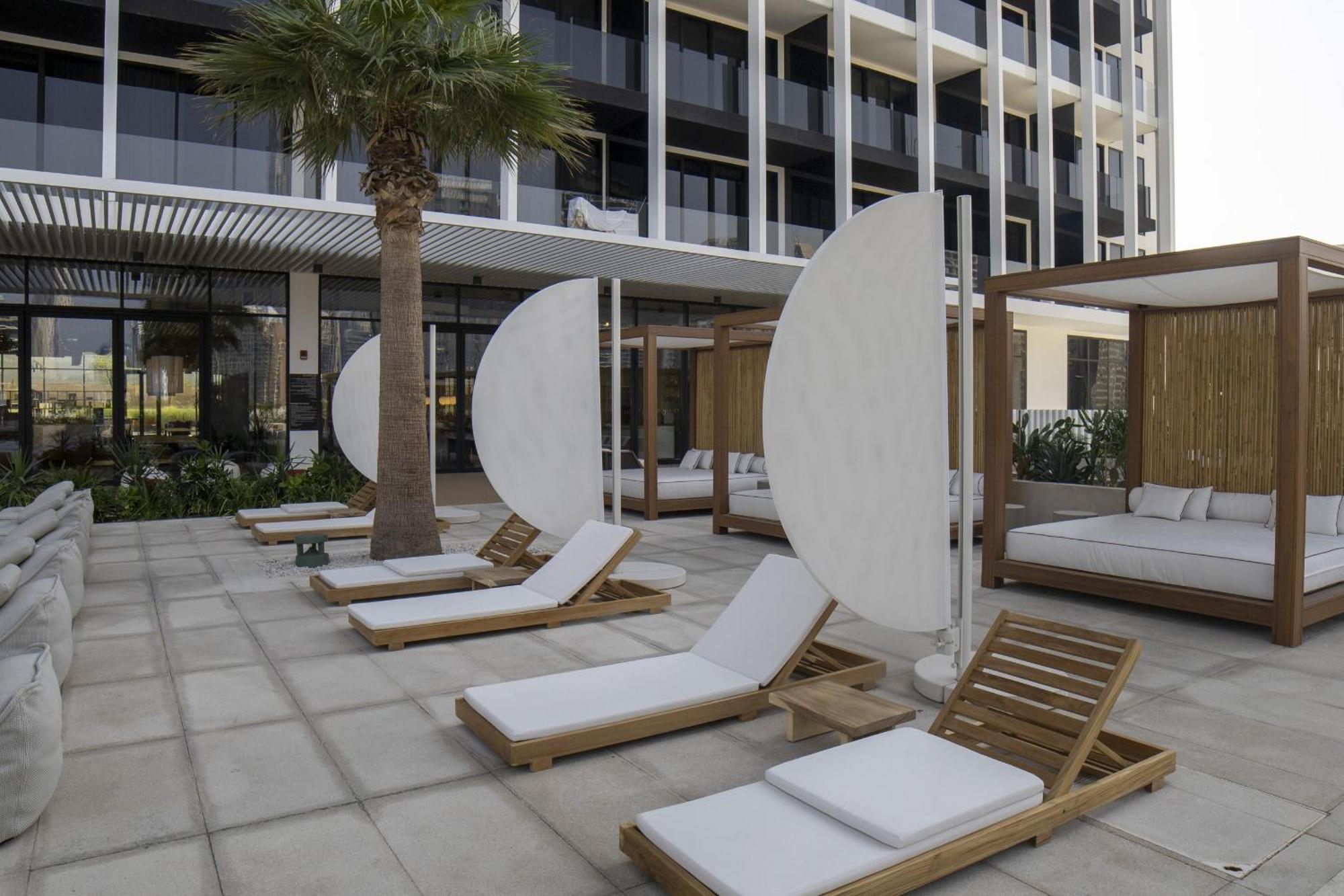 Apartment Modern At Upside Living With Burj Views - Business Travelers