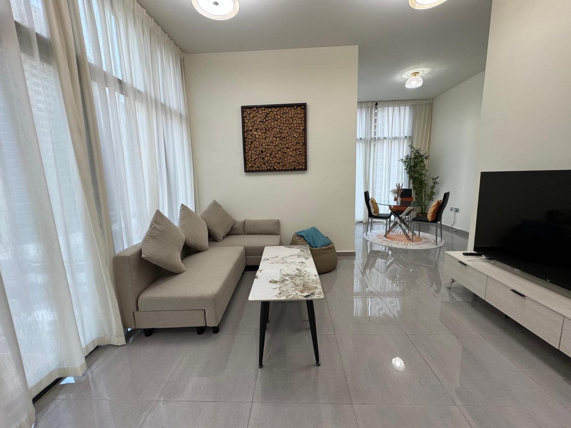 Lala Land Homes - Magnificent 1 Bedroom In Business Bay Apartment Dubai