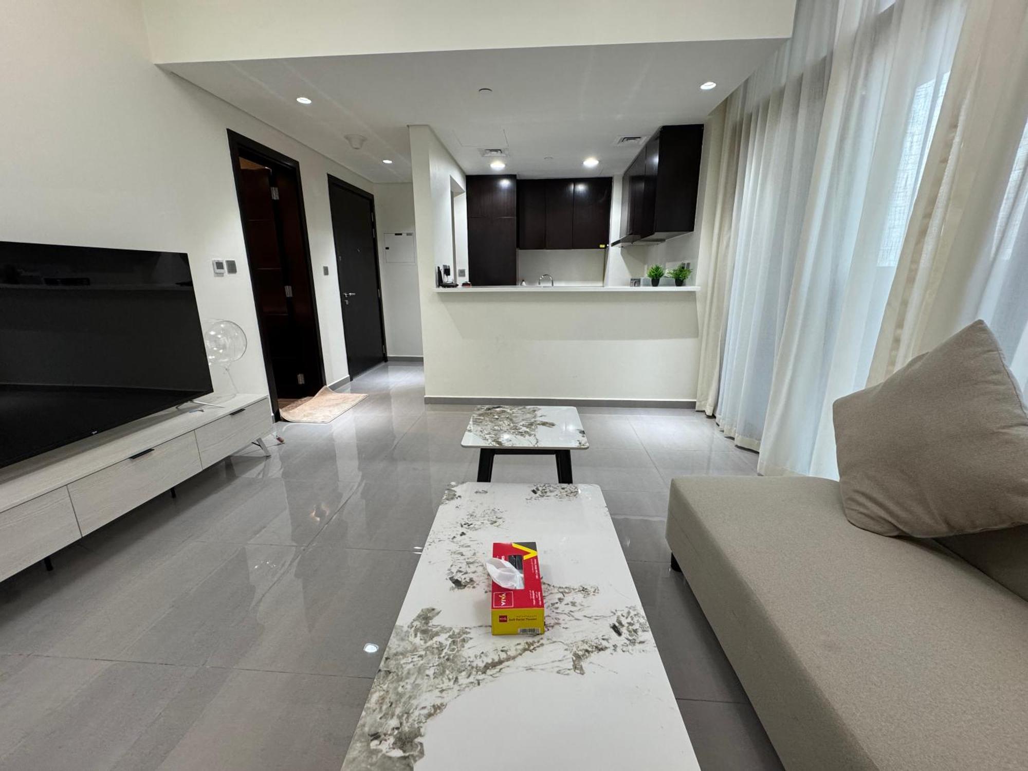 Apartment Lala Land Homes - Magnificent 1 Bedroom In Business Bay Dubai