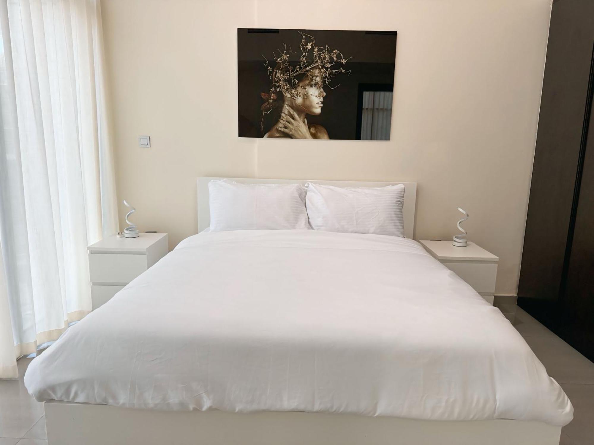 Lala Land Homes - Magnificent 1 Bedroom In Business Bay * Dubai