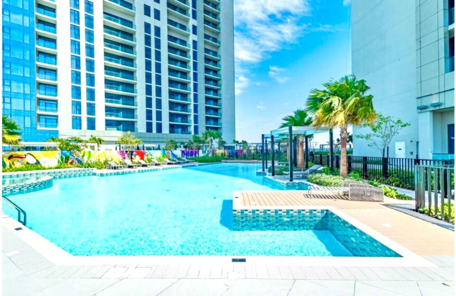 Fantastic Downtown Skyline Und Sea View 44th Floor Pool Gym Luxury Apartment *