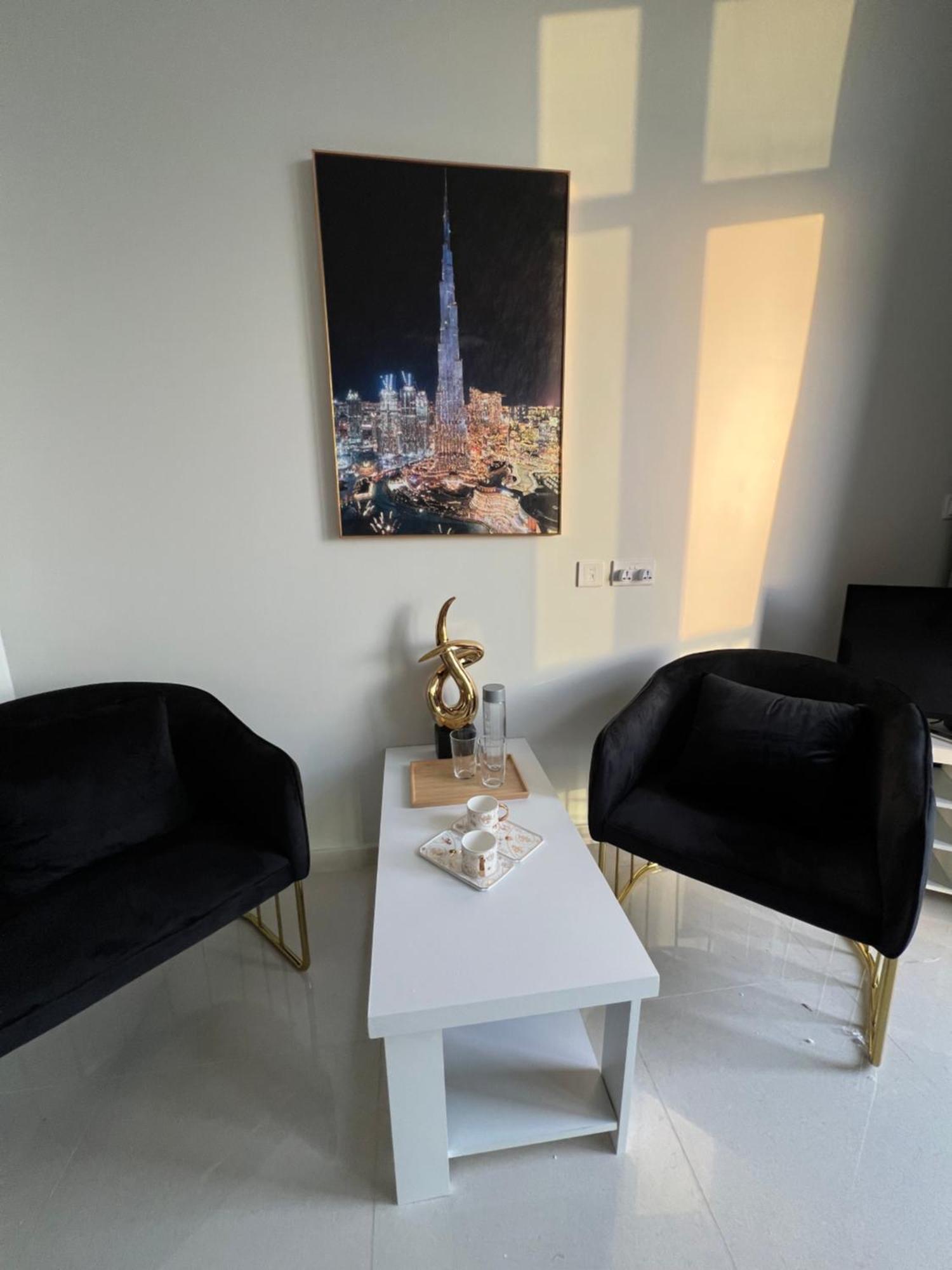 Fantastic Downtown Skyline Und Sea View 44th Floor Pool Gym Luxury Apartment *