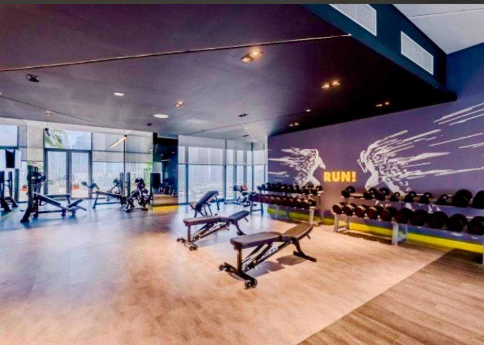 Fantastic Downtown Skyline Und Sea View 44th Floor Pool Gym Luxury * Dubai