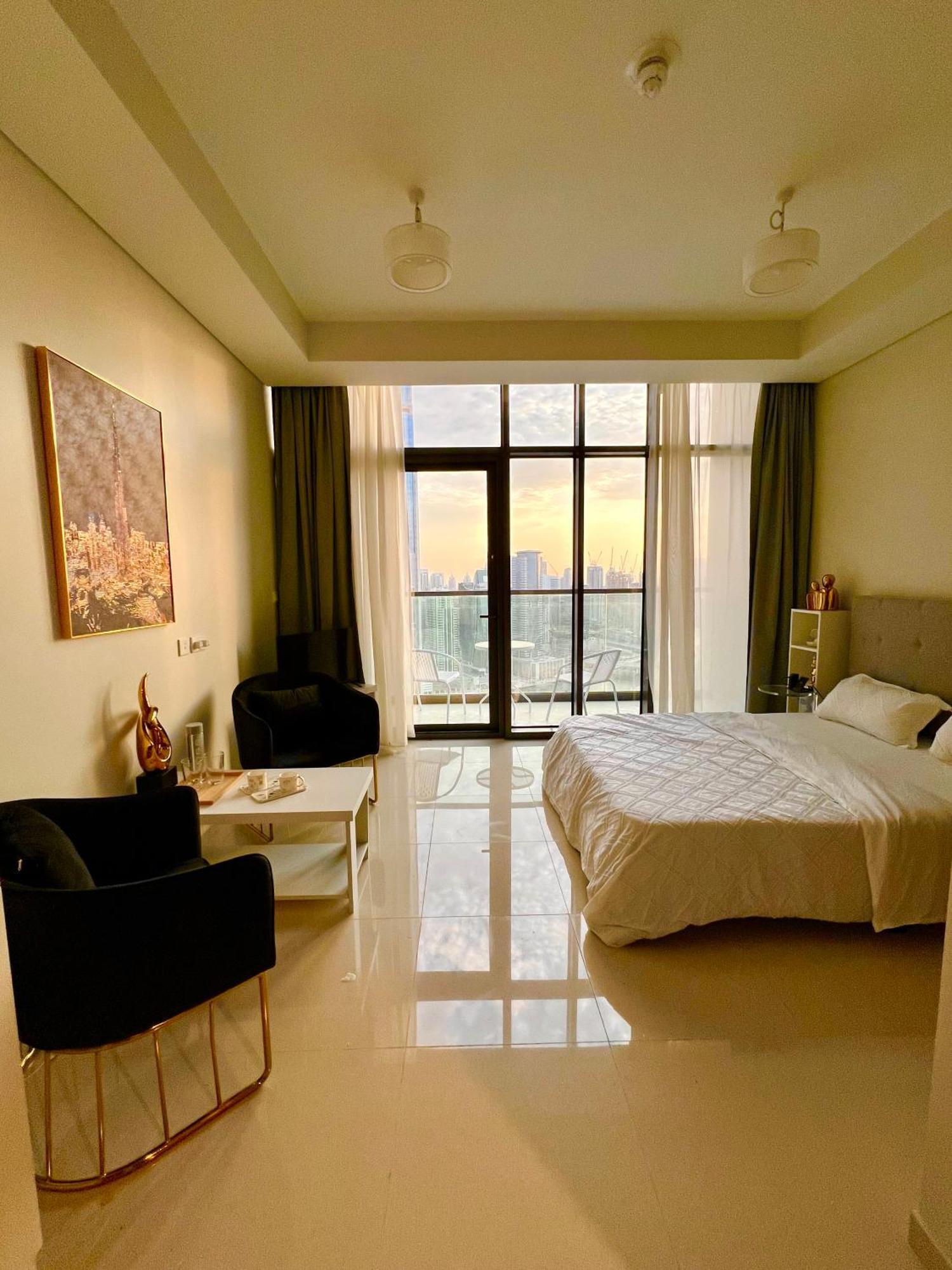 Fantastic Downtown Skyline Und Sea View 44th Floor Pool Gym Luxury * Dubai