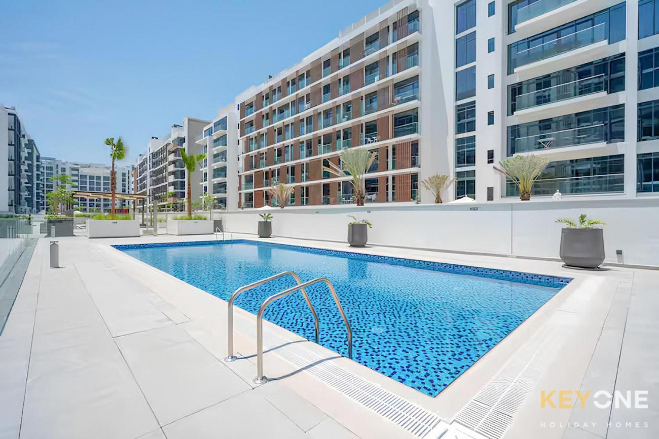 Riviera Radiant 6 Apartment