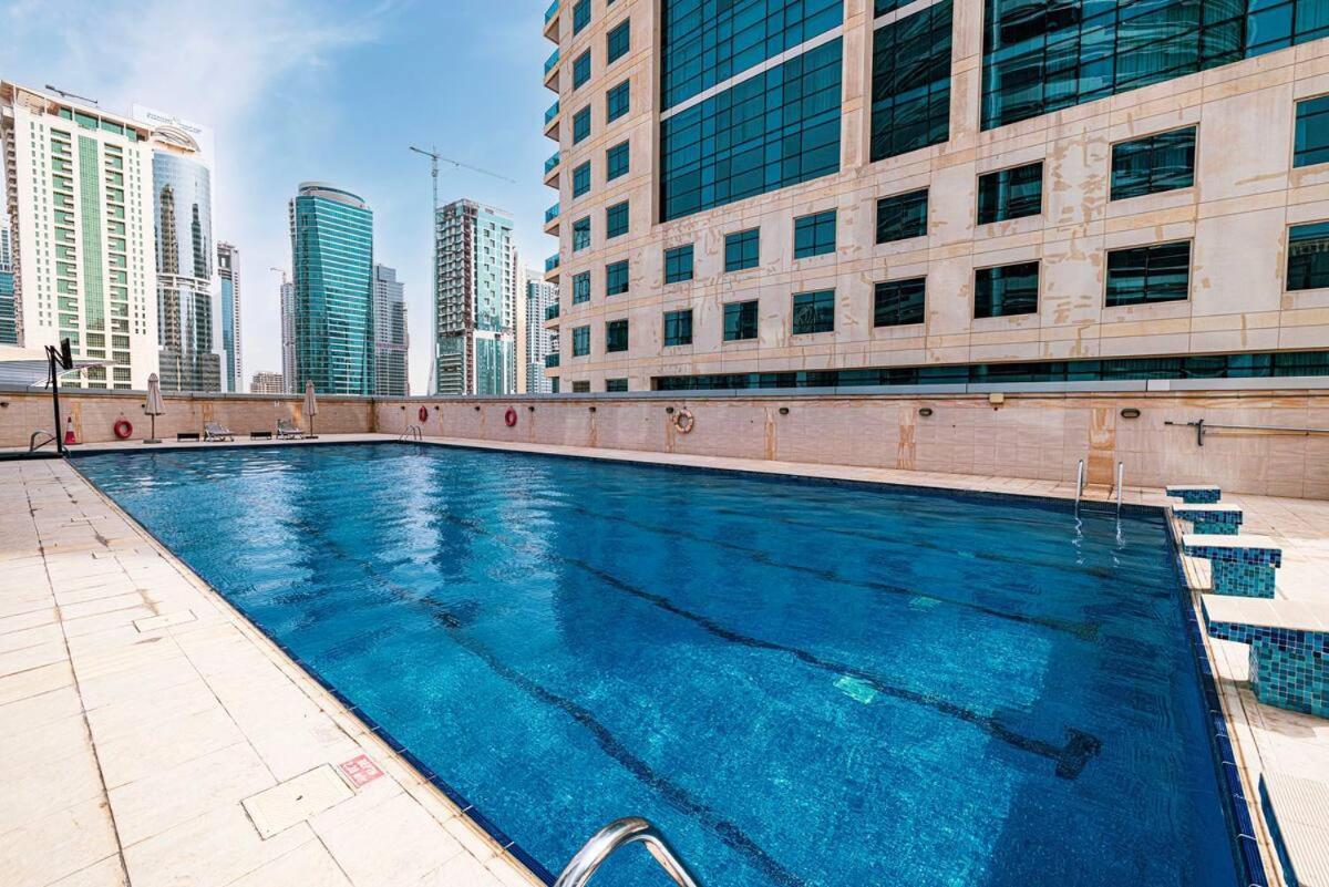 Lux 5br Marina With Jacuzzi, Walk To Beach, Gym Apartment