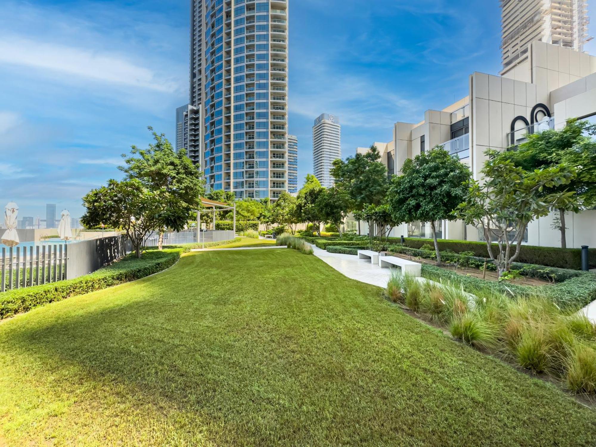 Lux 1br Connected To Mall Near Burj Khalifa Apartment Dubai
