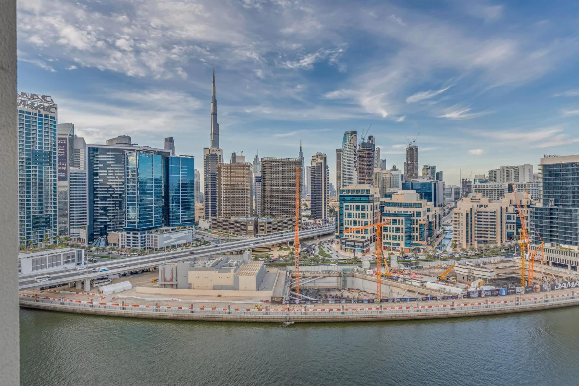 Above And Beyond - 1bdr With Burj Khalifa Views - Mayfair Tower In Business Bay Apartment