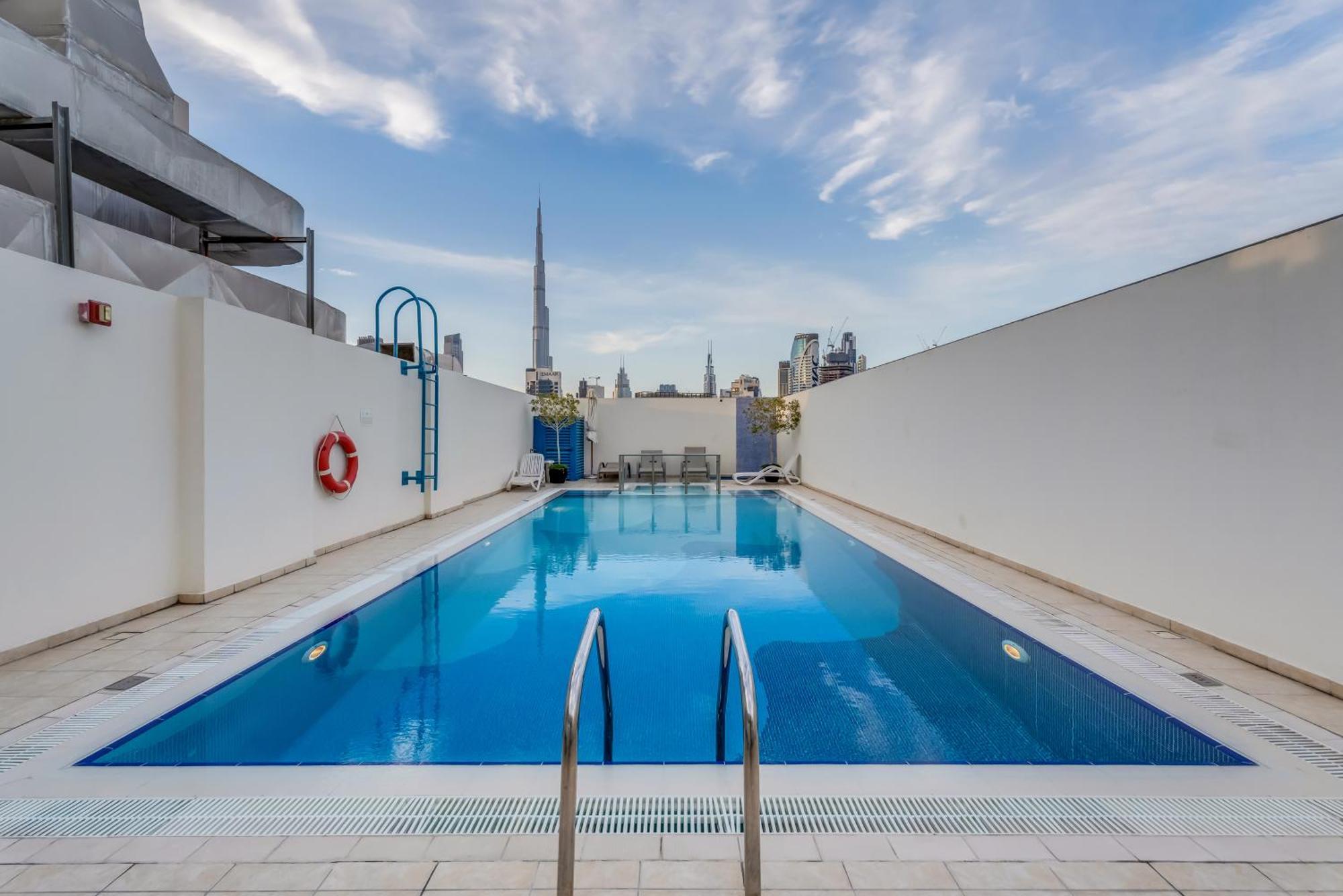 Apartment Above And Beyond - 1bdr With Burj Khalifa Views - Mayfair Tower In Business Bay