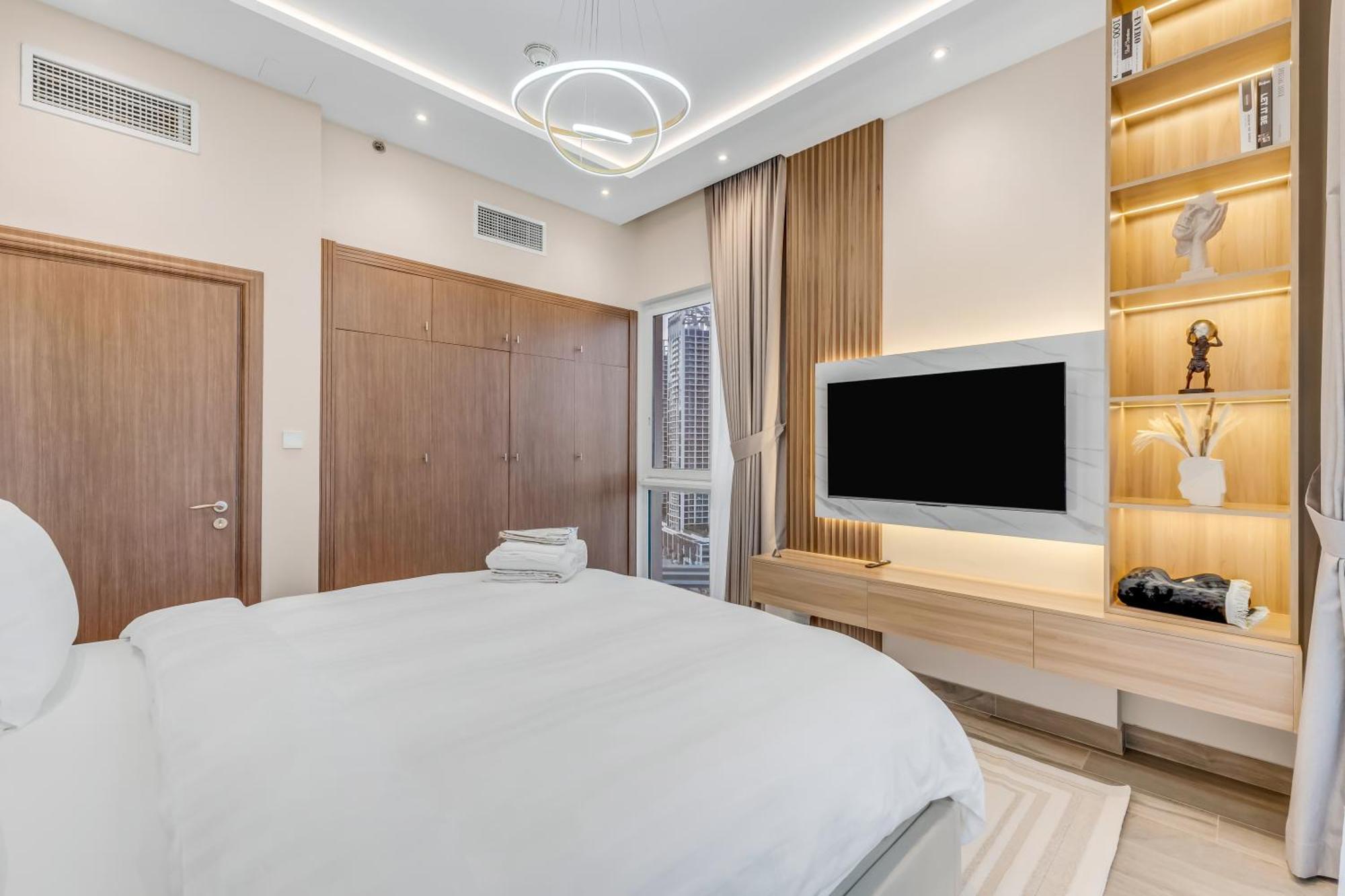 Above And Beyond - 1bdr With Burj Khalifa Views - Mayfair Tower In Business Bay Apartment *