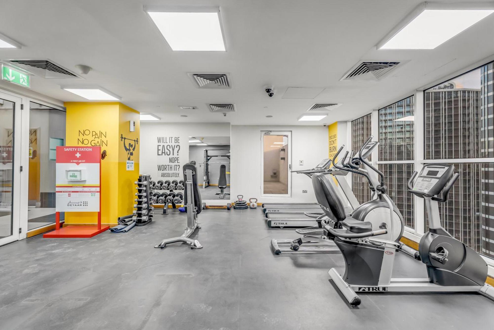Above And Beyond - 1bdr With Burj Khalifa Views - Mayfair Tower In Business Bay