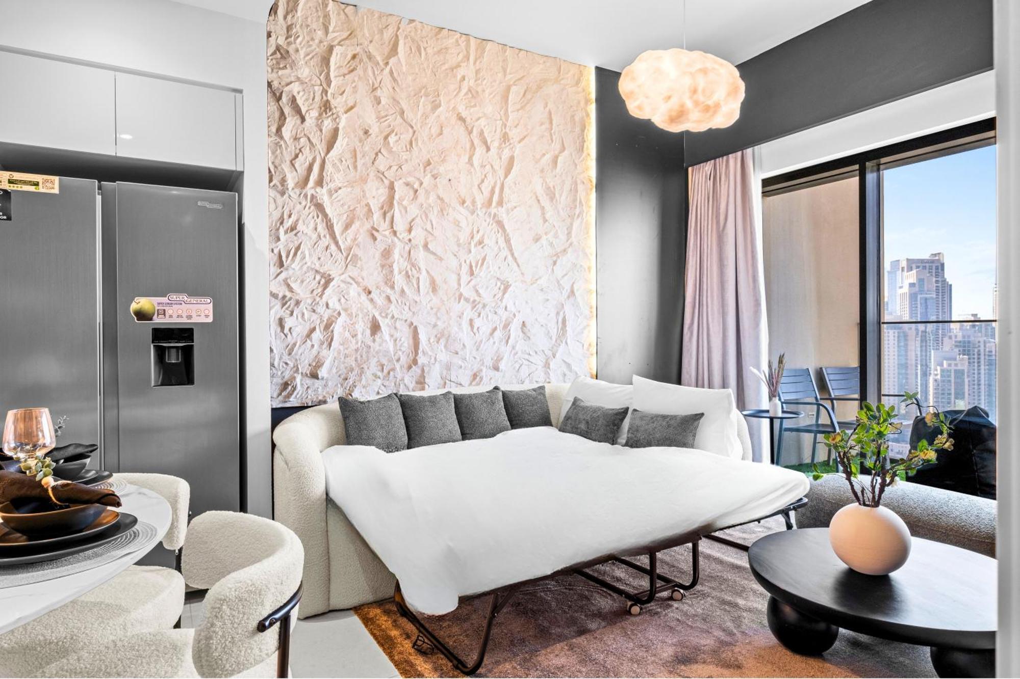 Luxury At The Top- Iconic Burj Views-dubai Mall Access 2br By Maxx Value Homes