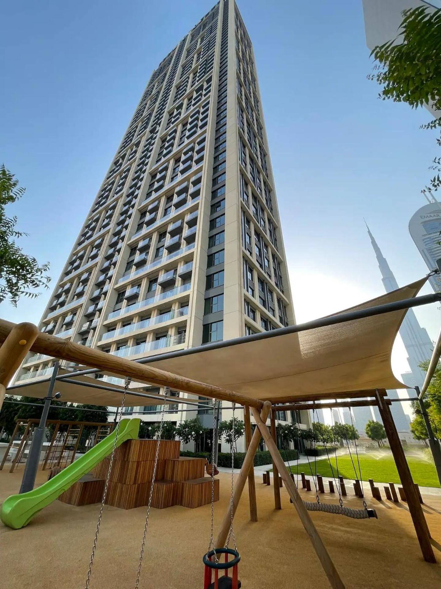 Luxury At The Top- Iconic Burj Views-dubai Mall Access 2br By Maxx Value Homes
