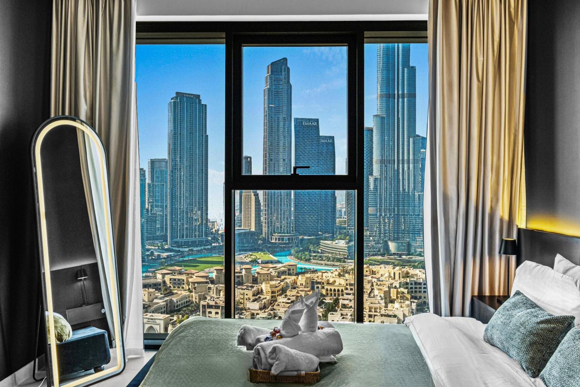 Apartment Luxury At The Top- Iconic Burj Views-dubai Mall Access 2br By Maxx Value Homes Dubai