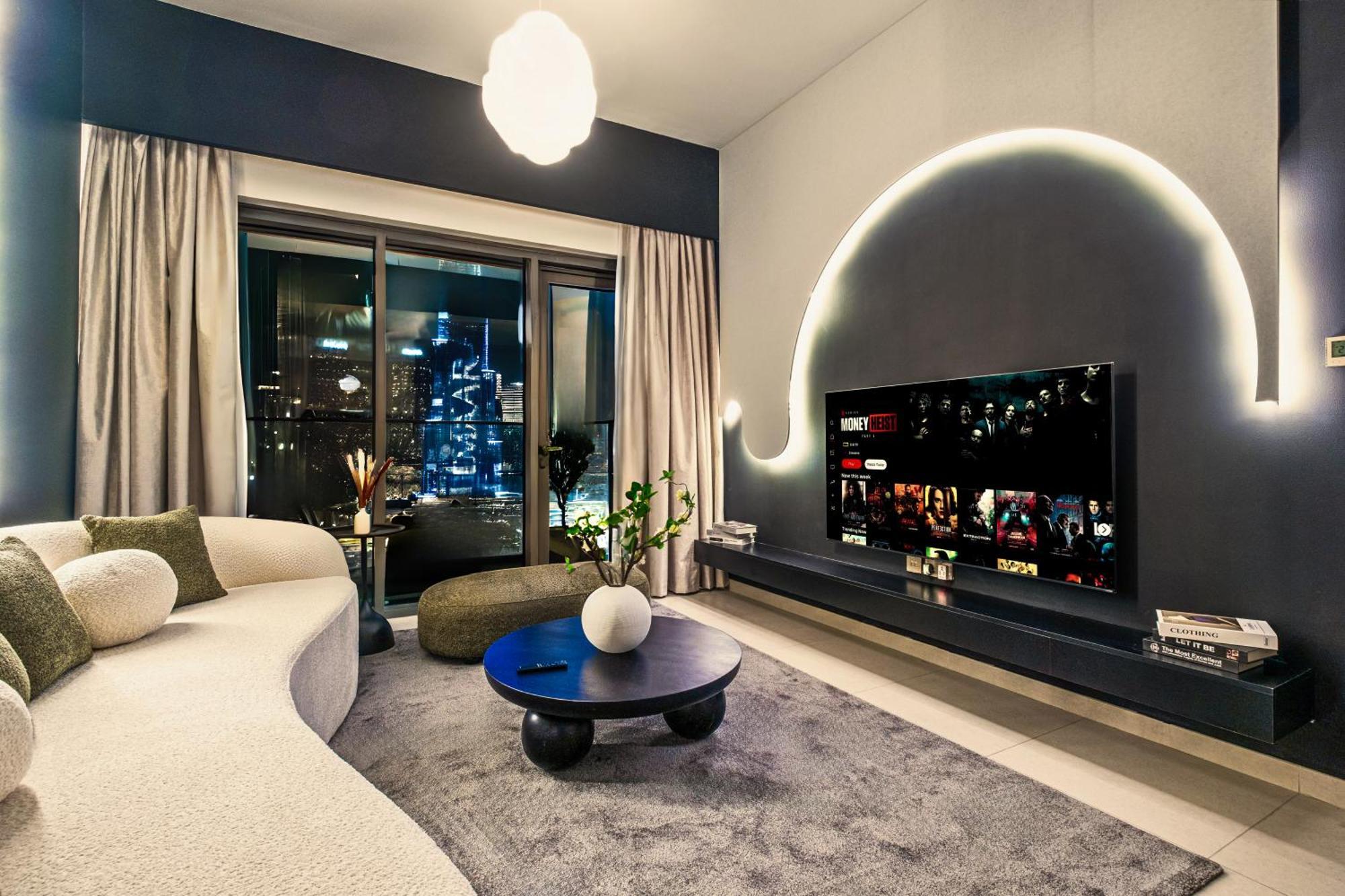 Apartment Luxury At The Top- Iconic Burj Views-dubai Mall Access 2br By Maxx Value Homes