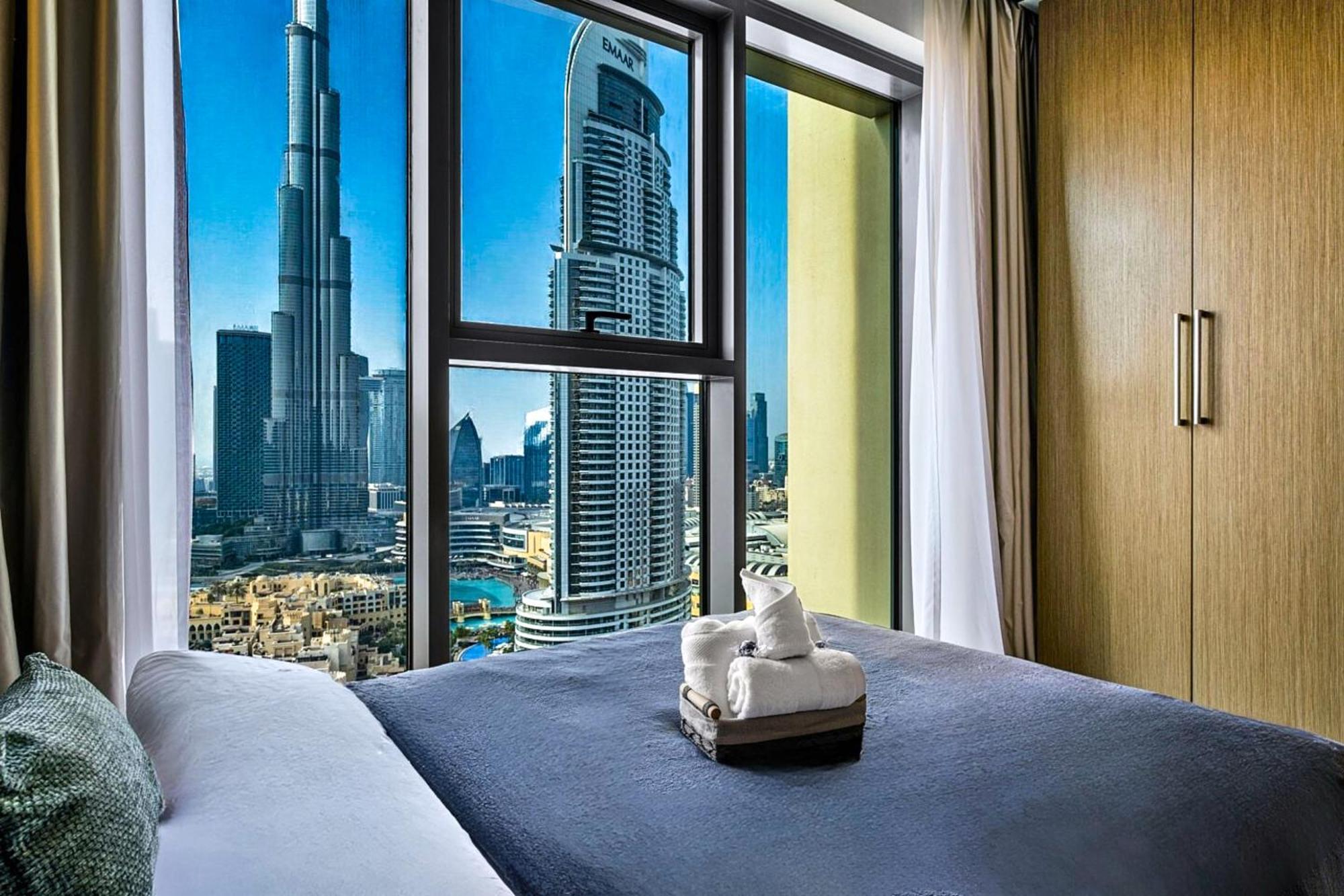 Luxury At The Top- Iconic Burj Views-dubai Mall Access 2br By Maxx Value Homes