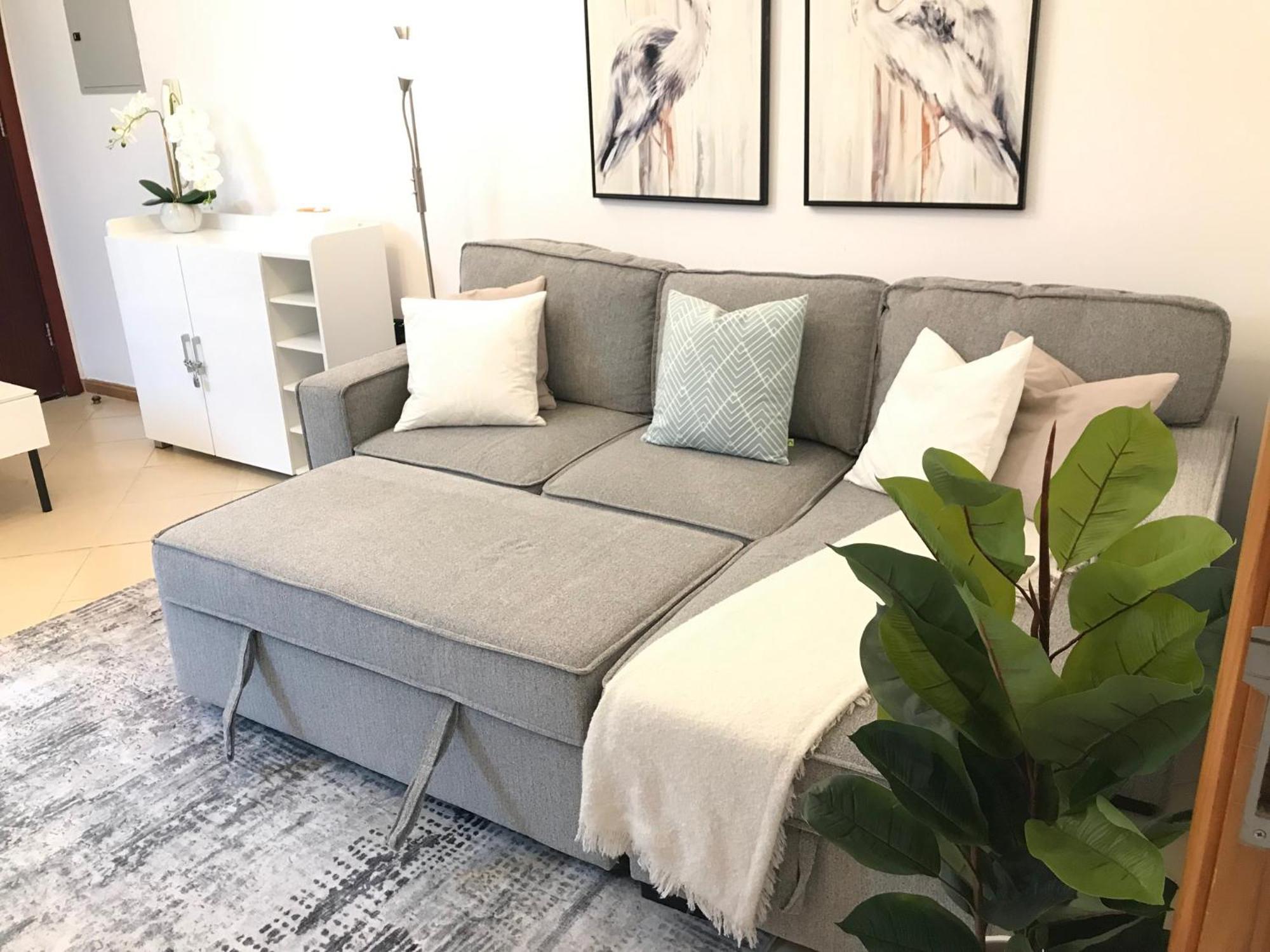Cozy One Bedroom Close To And Metro Station Dubai