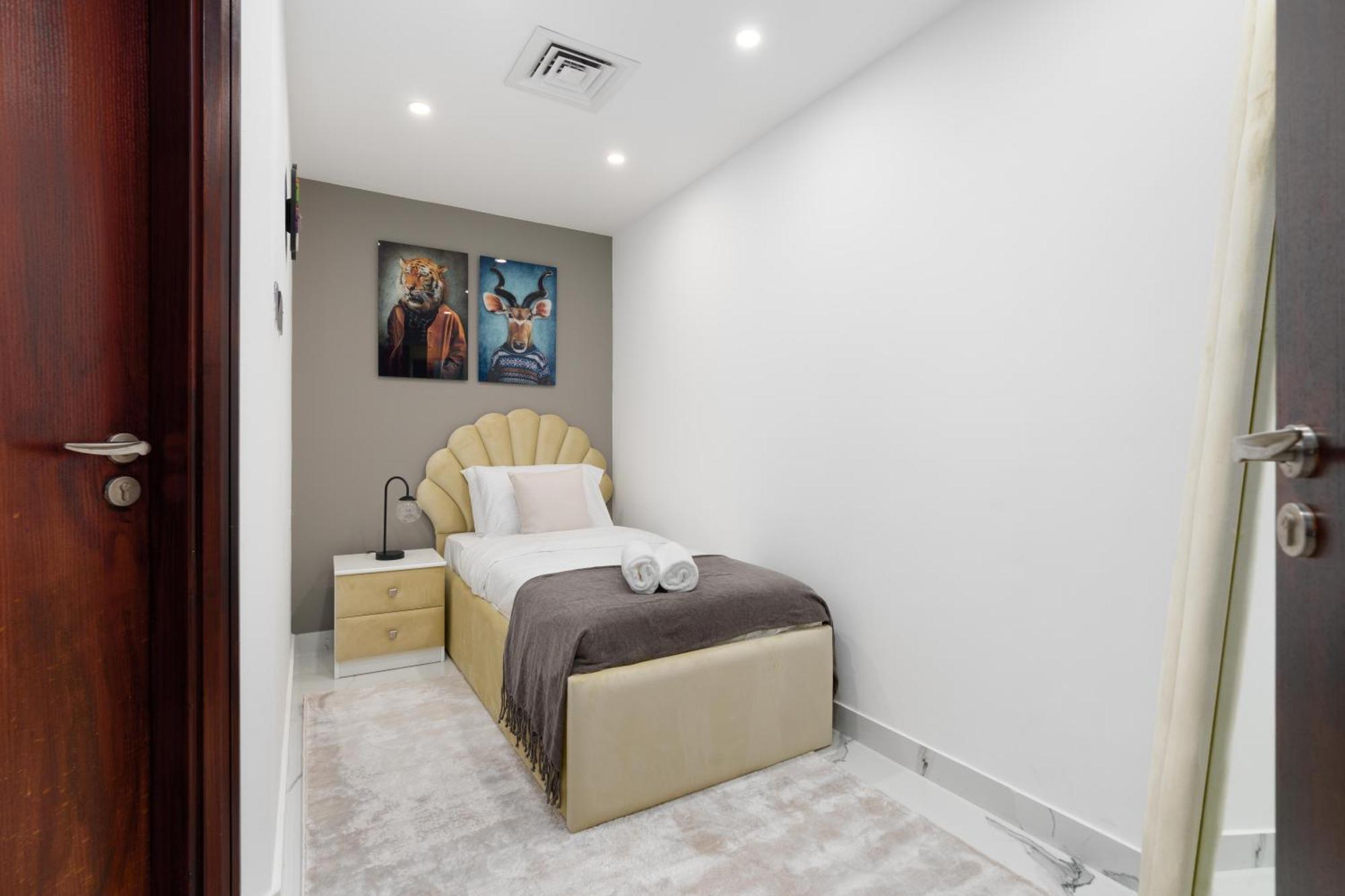 Apartment Al Bateen Residences - Ultimate Luxurious Three Bedroom Maid's