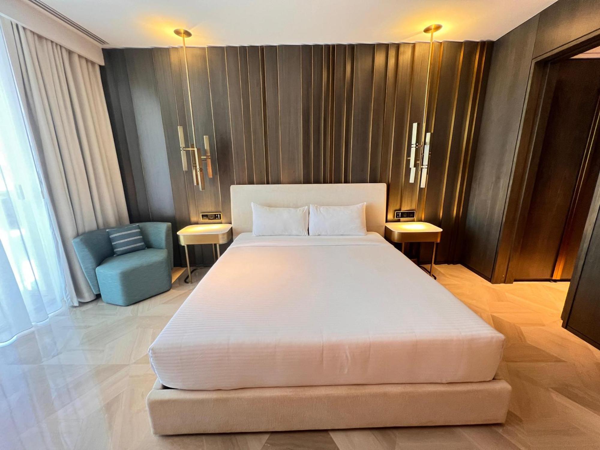 Daniels 4br At Five Palm With Private Pool * Dubai
