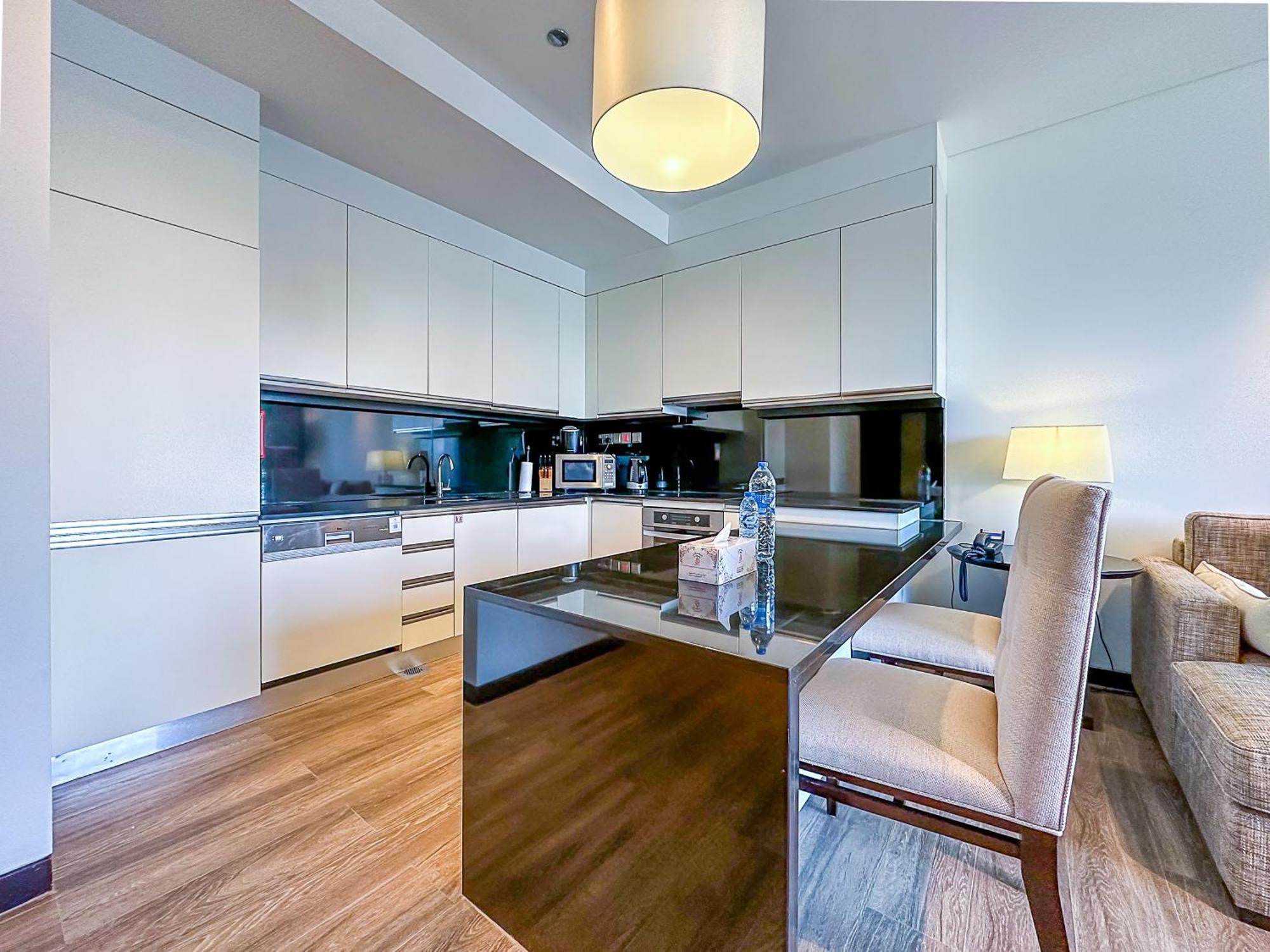 Address Marina, Full Marina View And Direct Access To Marina Mall By Gardenia