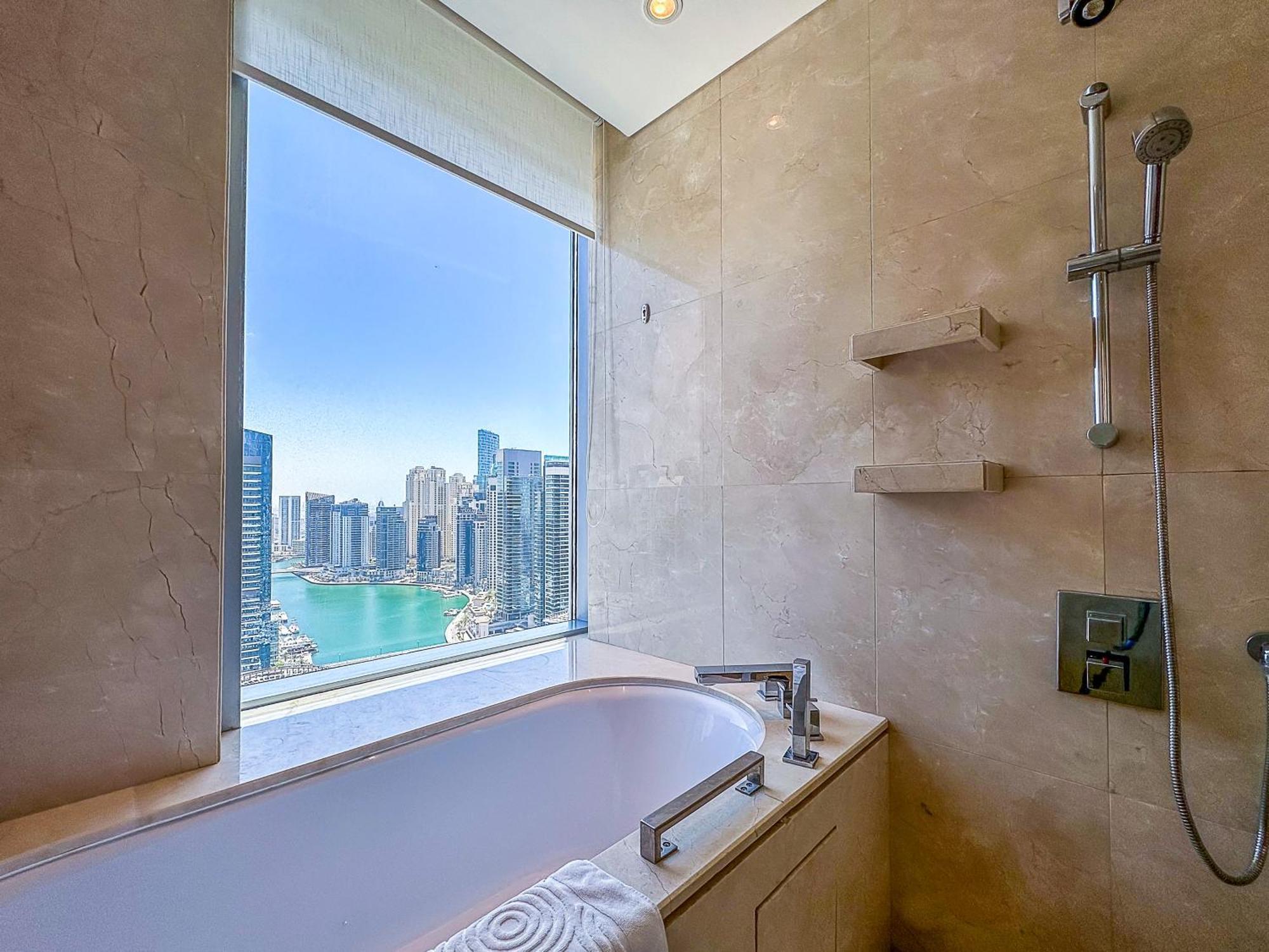 Address Marina, Full Marina View And Direct Access To Marina Mall By Gardenia Dubai