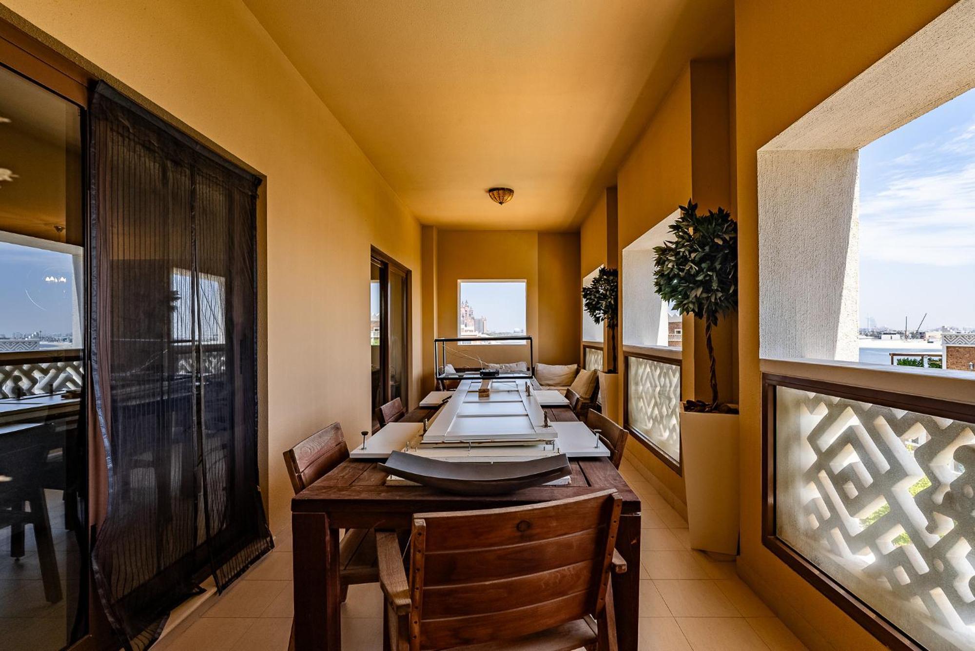Balqis Residences I Spacious And Modern 4bdr I Palm Jumeirah Dubai