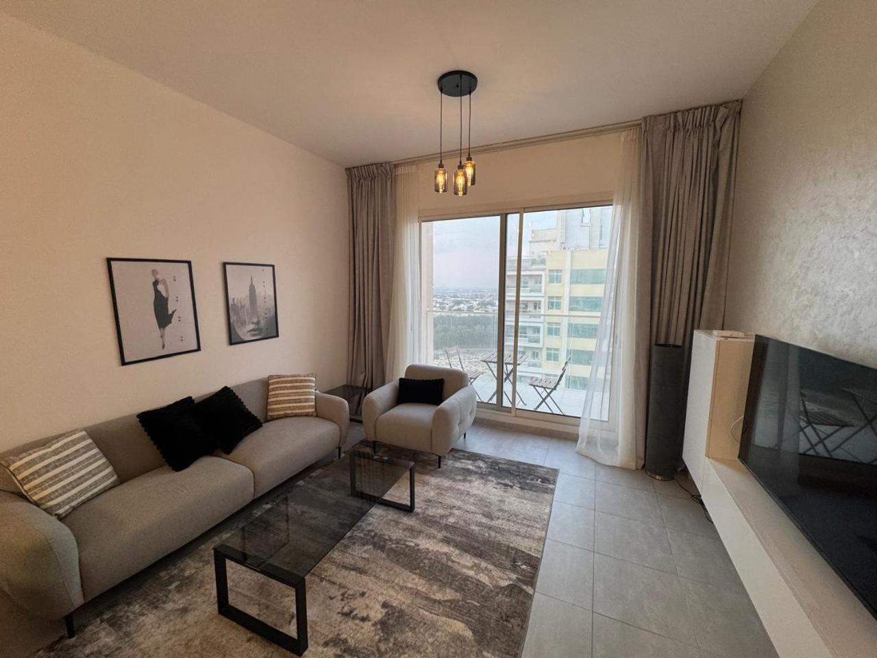 1 Bedroom In Sherena Dubai