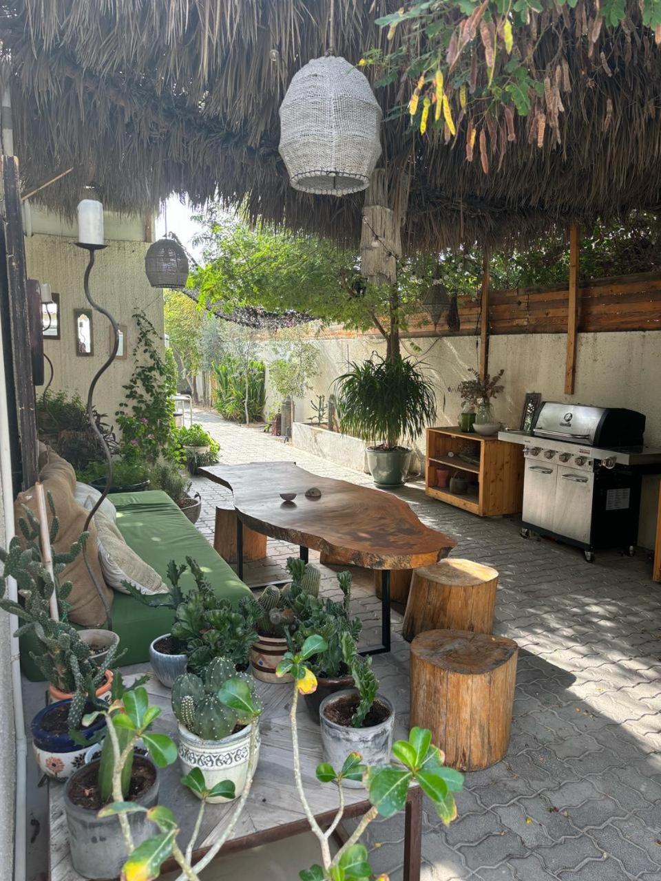 Private With Bbq Area 5 Min Walk To Beach! * Dubai