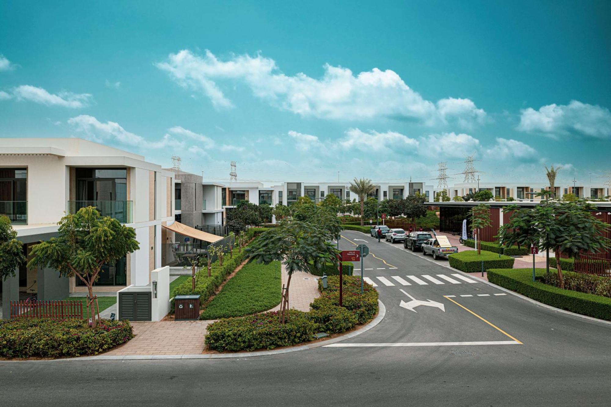 Elegant 4br Villa, Bali Pool Retreat, Ruba, A Ranches 3 Dubai