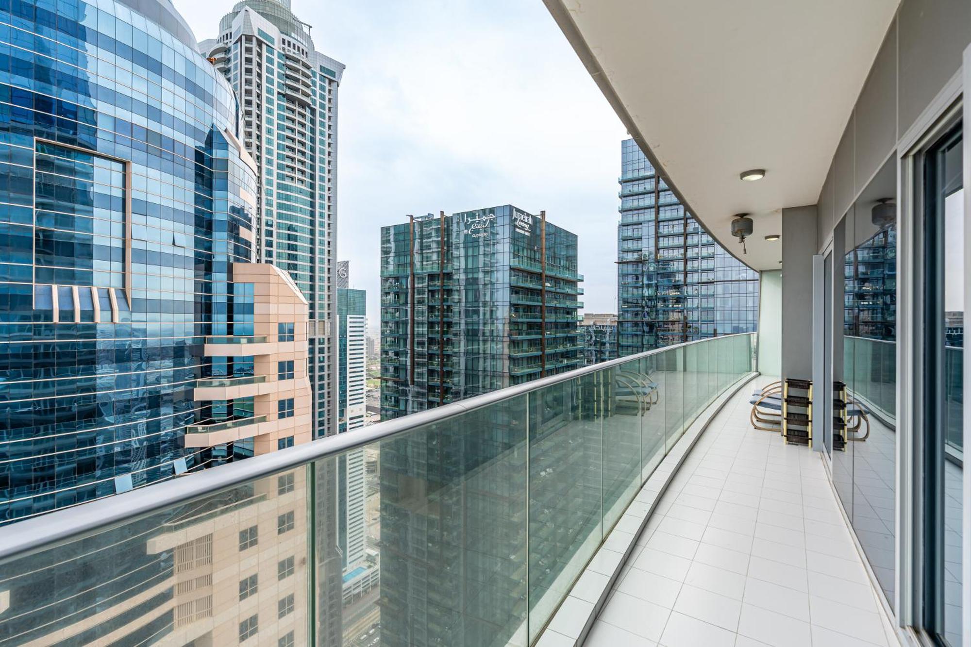 Apartment Damac Heights *