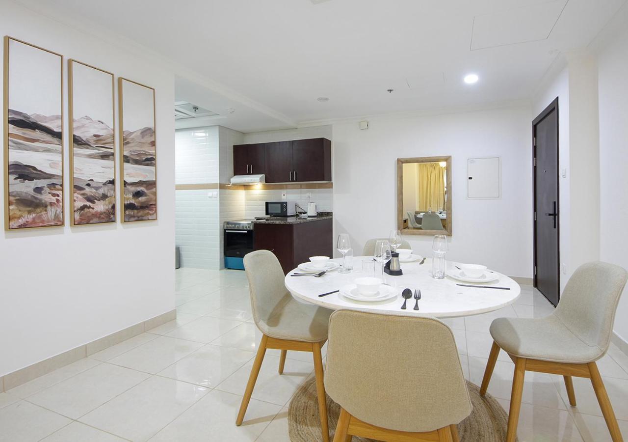 Scenic 1br With Canal & Marina Views *