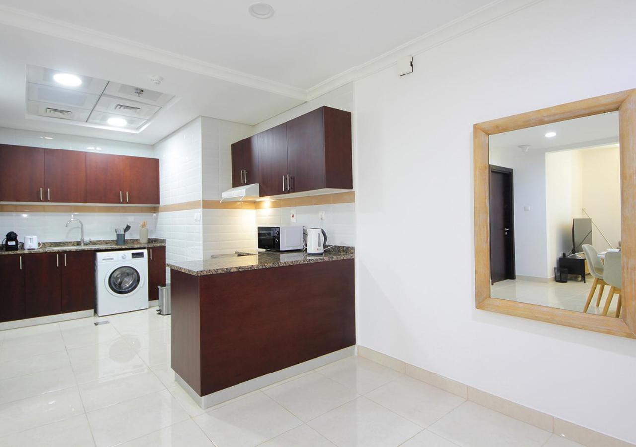 Scenic 1br With Canal & Marina Views Apartment
