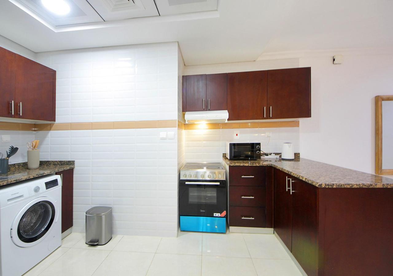 Scenic 1br With Canal & Marina Views *