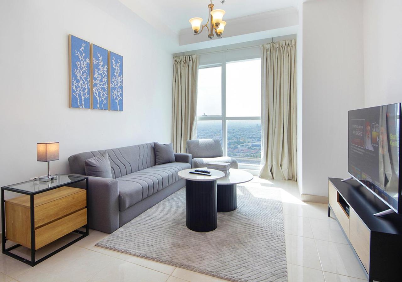 Scenic 1br With Canal & Marina Views * Dubai