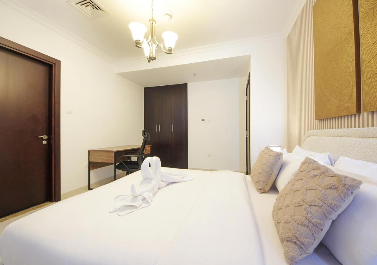 Scenic 1br With Canal & Marina Views Apartment *